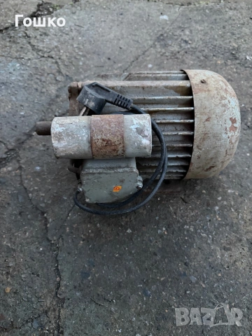 Монофазен електромотор 1.1lw, снимка 3 - Електродвигатели - 53516991