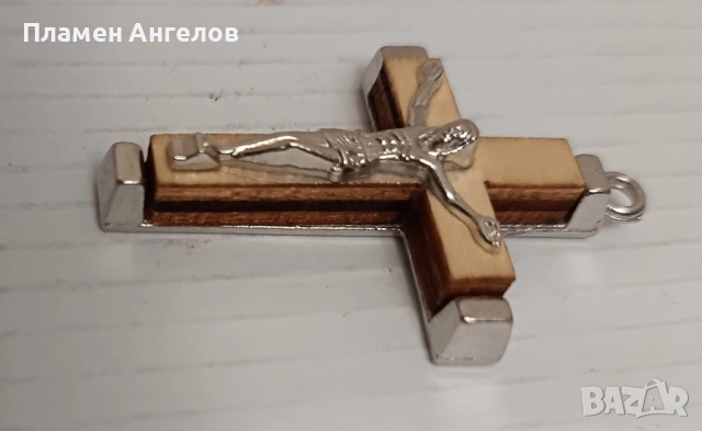 Кръстче, медальон, висулка, снимка 3 - Колиета, медальони, синджири - 51599891