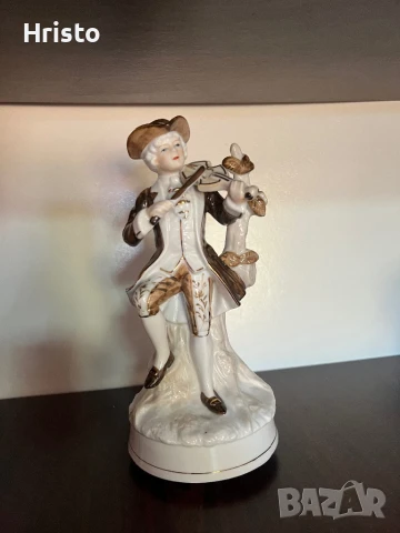 Музикална порцеланова фигура, снимка 2 - Музикални играчки - 50506059