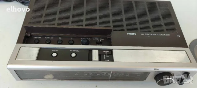Радиочасовник Philips 90AS590, снимка 3 - Радиокасетофони, транзистори - 50299518