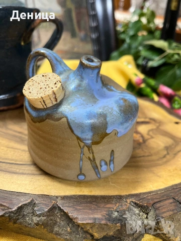 Едно бонбонче💙  Студийна  керамична маслена лампа. Ръчна изработка, синя капкова глазура , снимка 4 - Декорация за дома - 53192962