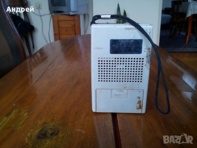 Старо радио,радиоприемник Aiwa, снимка 3 - Антикварни и старинни предмети - 27452999