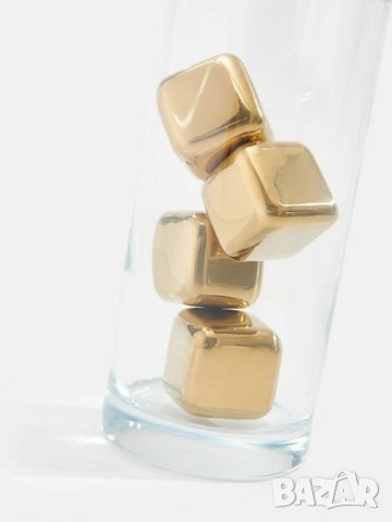 2 бр стоманени златисти кубчета за охлаждане на напитки уиски тип лед кубче стомана, снимка 2 - Други - 37738937