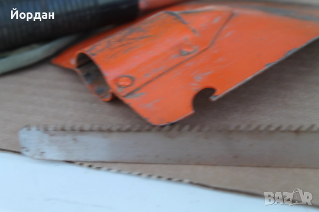 Туристическа лопата с брадва и трион, снимка 14 - Други ценни предмети - 52539559