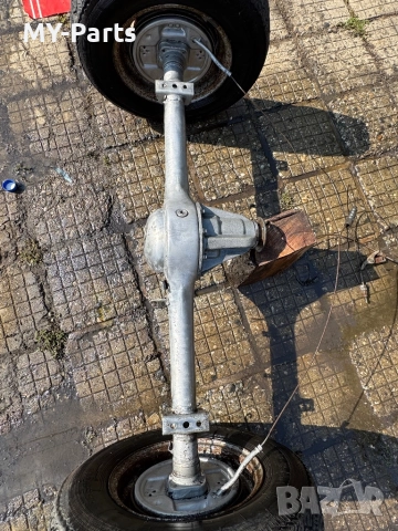 Заден мост от Москвич 2140