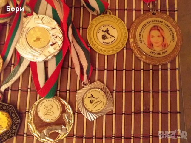 Спортни медали, снимка 4 - Други ценни предмети - 27322204