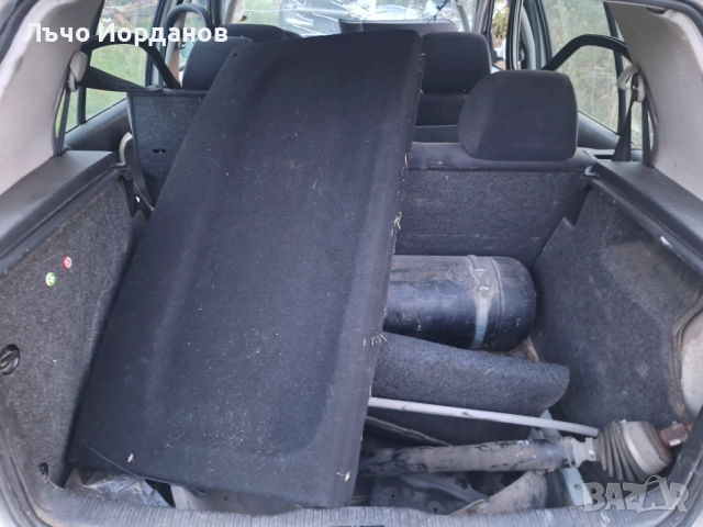 Голф 4 1.6 на части! , снимка 7 - Автомобили и джипове - 51597175