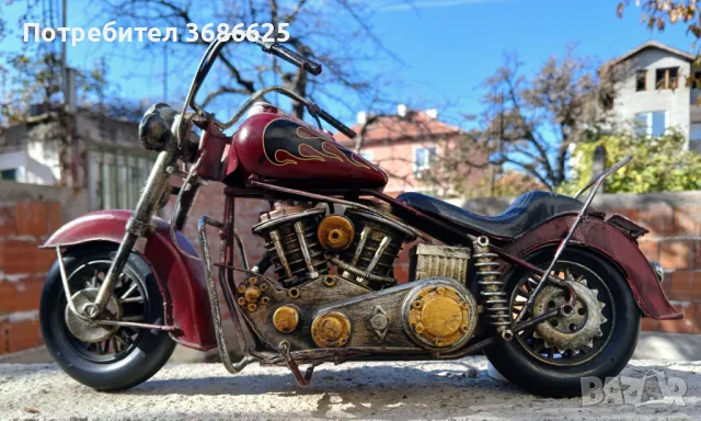 Метално моторче