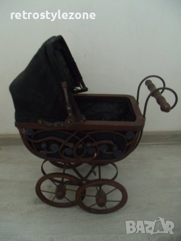 № 7008 стара декоративна дървена детска количка  