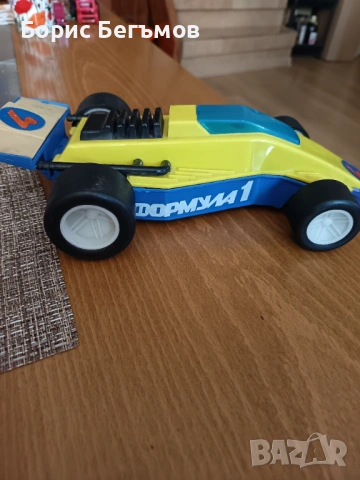 Стара соц.играчка кола #4, снимка 2 - Други ценни предмети - 53218410