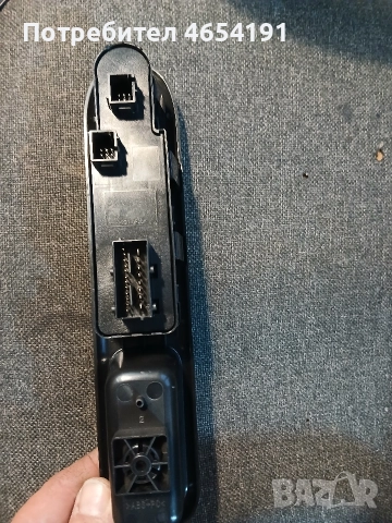 Бутони ел. стъкла peugeot 5008, снимка 2 - Части - 52581115