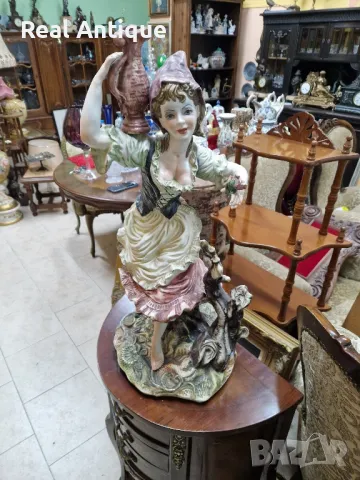 Уникална огромна антикварна колекционерска порцеланова фигура статуетка Capodimonte , снимка 3 - Статуетки - 48694682