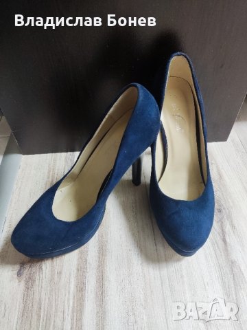 Сини велурени токчета, снимка 1 - Дамски обувки на ток - 43158950