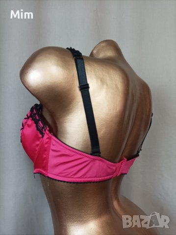 Hunkemuller 85 D Сатенен червен сутиен, снимка 5 - Бельо - 36688745