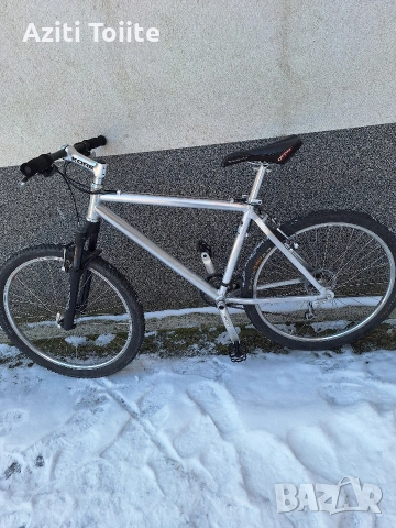 много качествен байк -deore XT