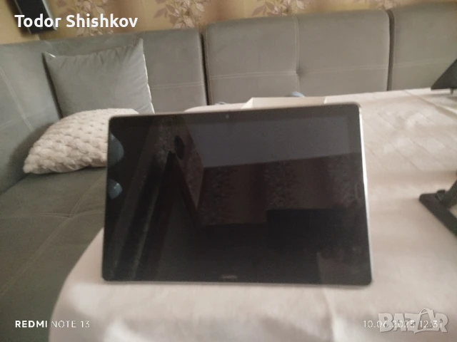 Продавам таблет Huawei mediapad M5