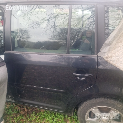 VW Touran 2006г 105кс 1.9 TDI, снимка 3 - Части - 52789555