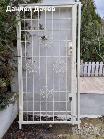 Желязна врата-решетка, снимка 3 - Входни врати - 44864201