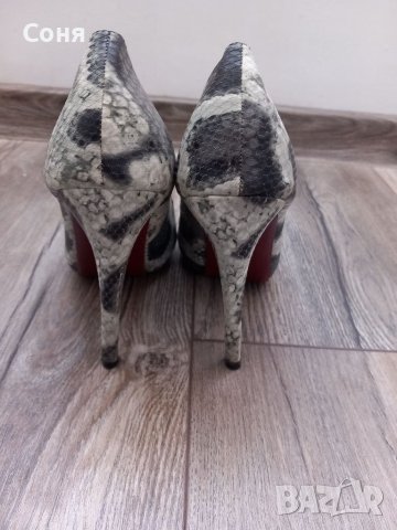Страхотни обувки, снимка 2 - Дамски обувки на ток - 39768304