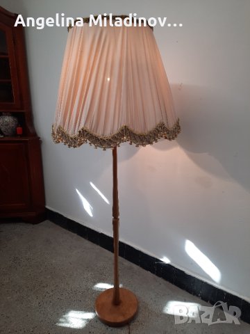 винтидж лампион с голям абажур , снимка 3 - Лампиони - 44077620