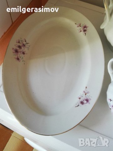 Порцеланов сервиз - български., снимка 2 - Сервизи - 37134870