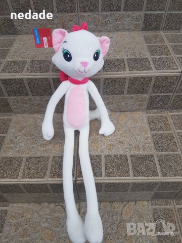 Кукла голяма плюшена играчка принцеса КОТКА МАРИ-ЛУИЗ ФОН ФРАНЦ цвят бяла с розови панделки, снимка 1 - Плюшени играчки - 26685382