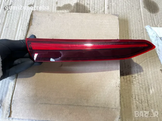 Светлоотразител Ляв на Багажник 10A945307A VW ID.3 E11 pro