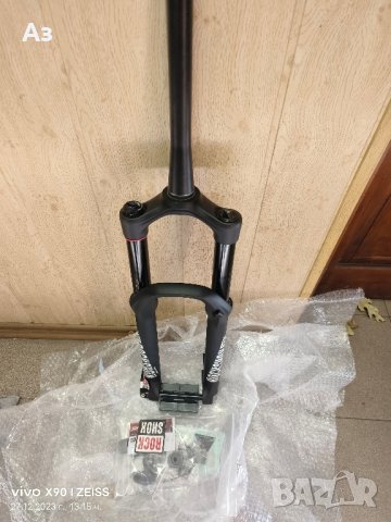 Вилка RockShox Lyrik RCT Remote 27.5" DebonAir 160mm Boost ONELOC 15X110mm