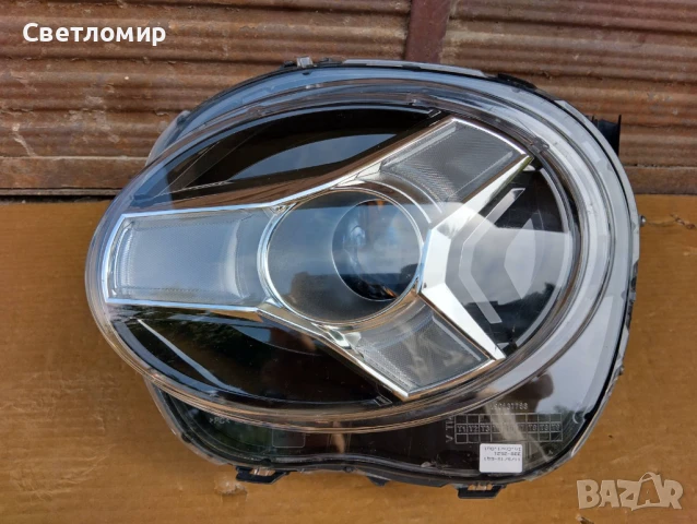 Фар ляв за Nissan Juke F16