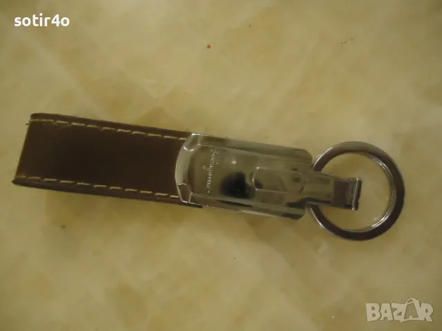 GUCCI, Burberrys, Ferragamo,ключодържатели нови., снимка 7 - Други ценни предмети - 47807541