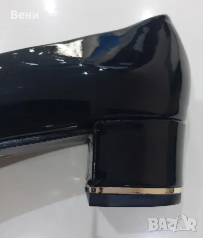 Дамски лачени обувки с кутия-размер 39, снимка 5 - Дамски елегантни обувки - 50167891