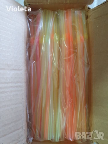 Коктейлни сламки с чупещо рамо, разноцветни. 1000бр., снимка 2 - Прибори за хранене, готвене и сервиране - 51195289