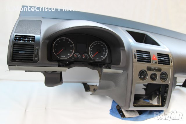 Арматурно табло VW Touran (2007-2010г.) десен airbag / Тоуран / Туран, снимка 5 - Части - 33275705
