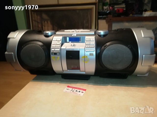 JVC RC-NB50 GERMANY 2404212107, снимка 2 - Радиокасетофони, транзистори - 32669041