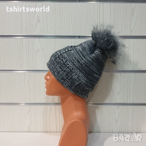 Нова зимна дамска шапка СилвърСтар сив меланж без подгъв в помпон/пух, снимка 5 - Шапки - 35512324