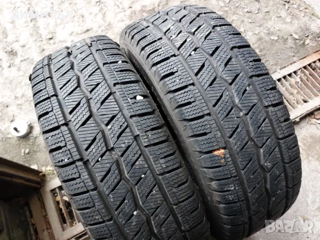 2бр.зимни гуми HANKOOK 215/65/16C 109T DOT 4322, снимка 2 - Гуми и джанти - 48762068