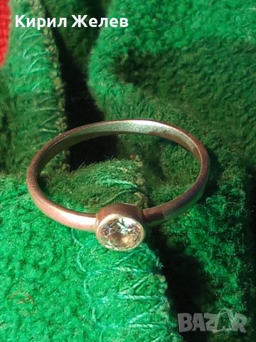 НЕЖЕН СРЕБЪРЕН ПРЪСТЕН Тип ГОДЕЖЕН СРЕБРО 925 с ЮВЕЛИРНО ФАСЕТИРАН БЛЕСТЯЩ КАМЪК ЦИРКОНИЙ 40330, снимка 2 - Пръстени - 42787558