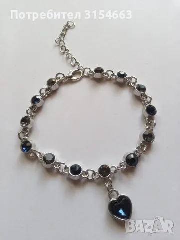 Гривна с кристали , снимка 2 - Гривни - 50137795