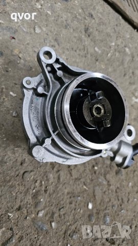 Продавам вакумпомпа за бмв е 46 320д 150к