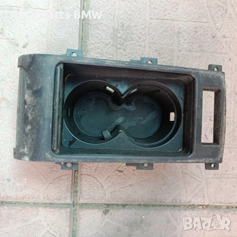 Къп Холдер BMW X5 E53 
Cup Holder БМВ Х5 Е53 
Поставки за чаши 
Стойки за чаши BMW E53
