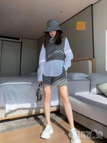 дамски комплект christian dior , снимка 3 - Комплекти - 51318432