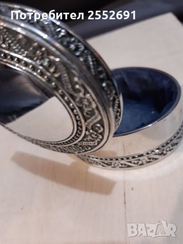 Кутия , снимка 2 - Колекции - 32918254