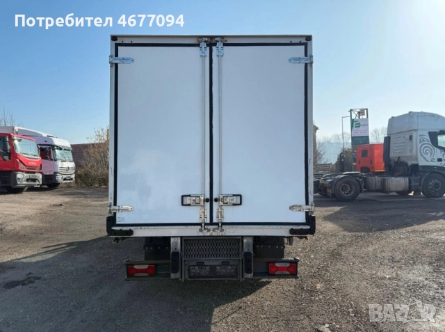Хладилен фургон, снимка 5 - Ремаркета - 52777662