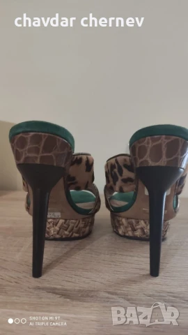 Обувки, снимка 2 - Дамски обувки на ток - 50558025