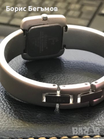 ДАМСКИ ЕЛЕГАНТЕН ЧАСОВНИК ФОСИЛ/fossil es 9225, снимка 2 - Дамски - 43110878