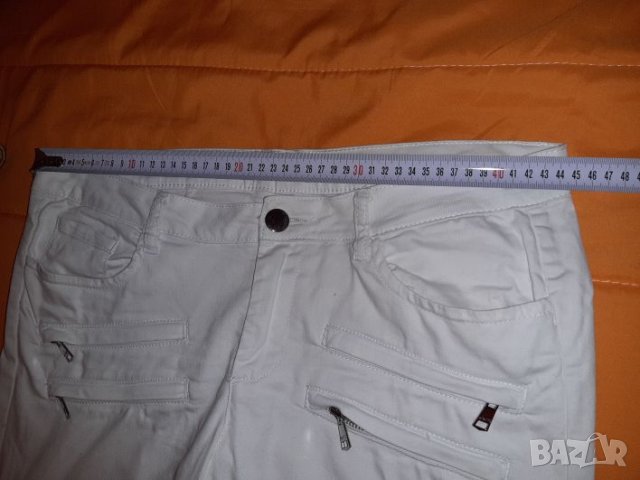 Бели летни дънки, оригинален модел на MOHITO, снимка 6 - Дънки - 27065859