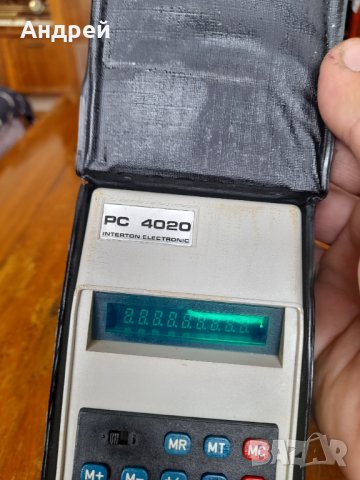 Стар калкулатор Interton PC4020, снимка 2 - Антикварни и старинни предмети - 36719056