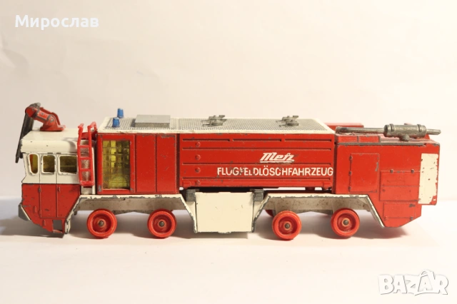 1:55?? SIKU КАМИОН ПОЖАРНА КОЛИЧКА МОДЕЛ, снимка 2 - Колекции - 53181009