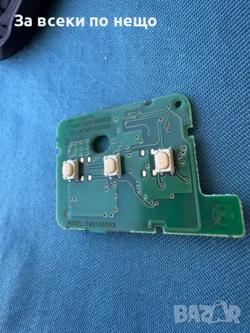 Оригинален ключ за RENAULT TWЕ1G0003  , Честота: 433 mHz, снимка 6 - Аксесоари и консумативи - 48076163