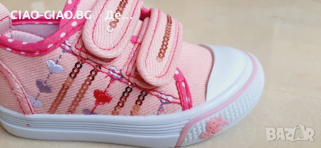 №20-№25, Бебешки гуменки в розово и синьо с мъниста и сърчица, снимка 4 - Бебешки обувки - 32876303